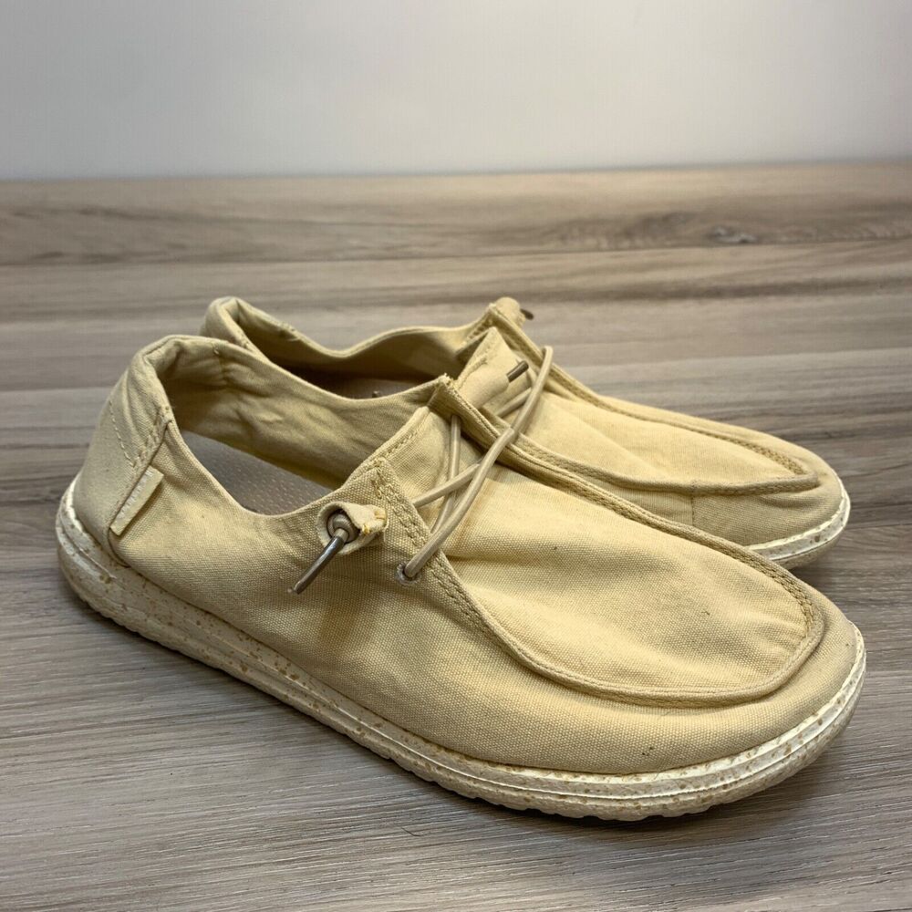 Hey Dude Wendy Womens Casual Shoes Size 7 Beige‎ Slip On Lightweight